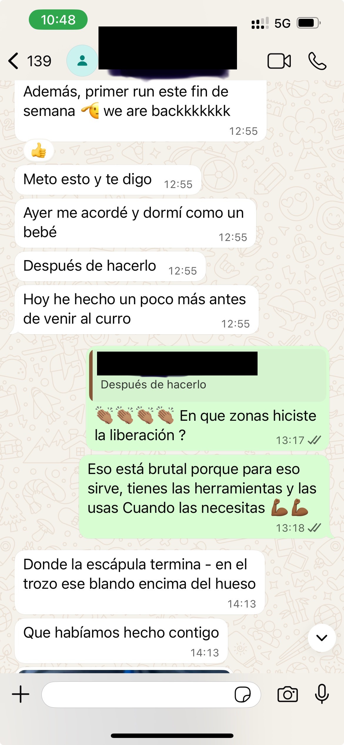 Conversación real de WhatsApp con un miembro (nombre, número y foto ocultos)